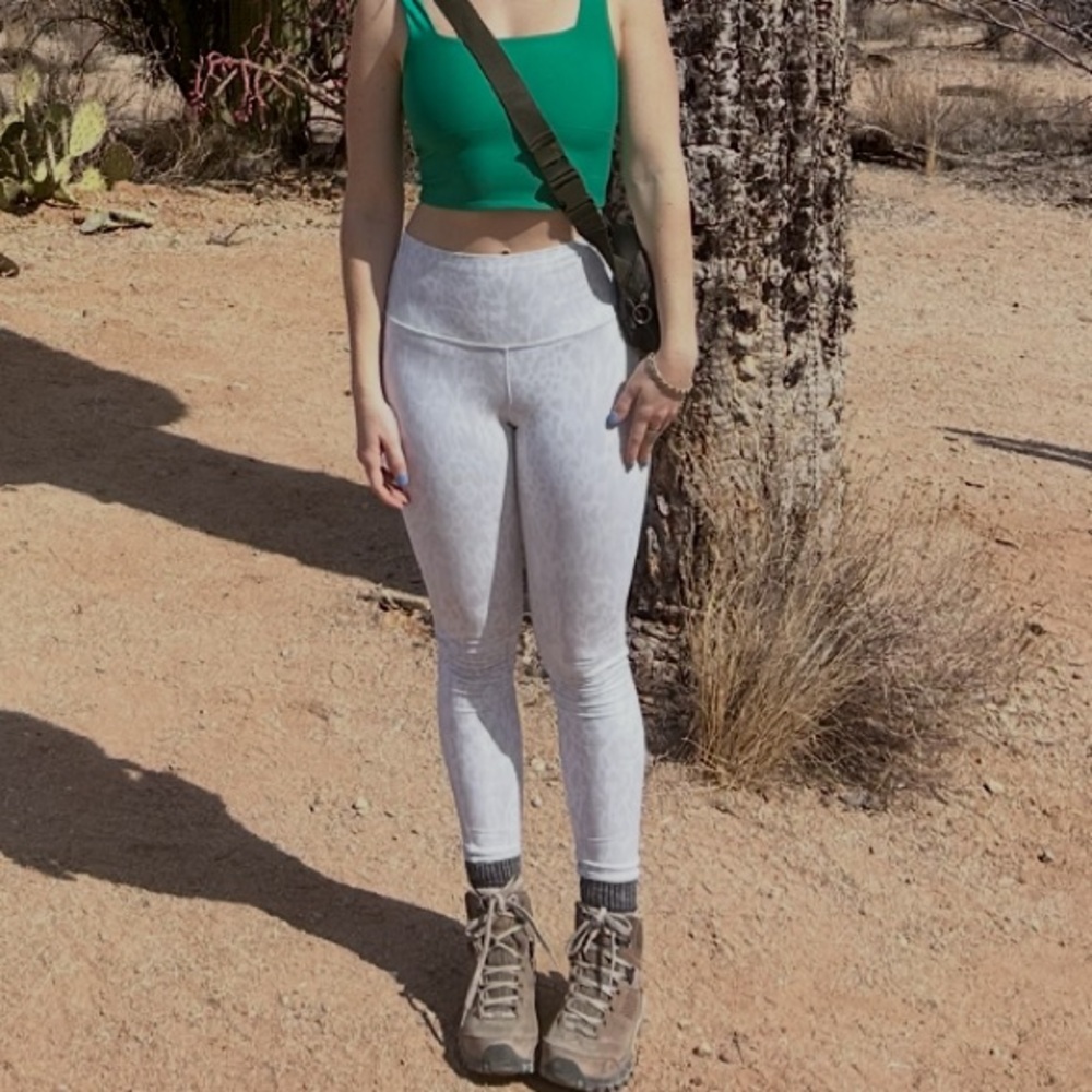 Lululemon Align High-Waisted Leggings size 6
